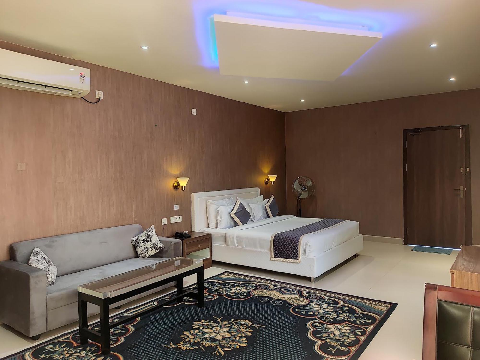 Montecarlo Hotel Mahabalipuram Exterior photo